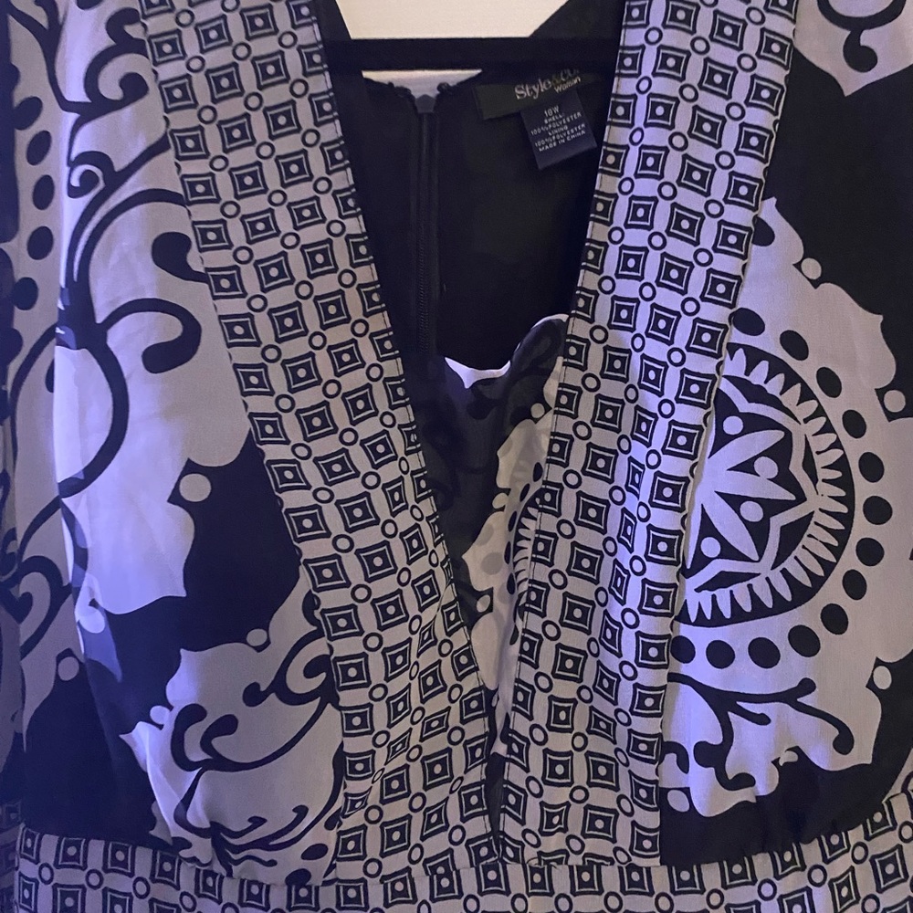 Plus Size Dress - Picture 5 of 6